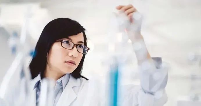 生物制药，女生同样可以闪耀的领域