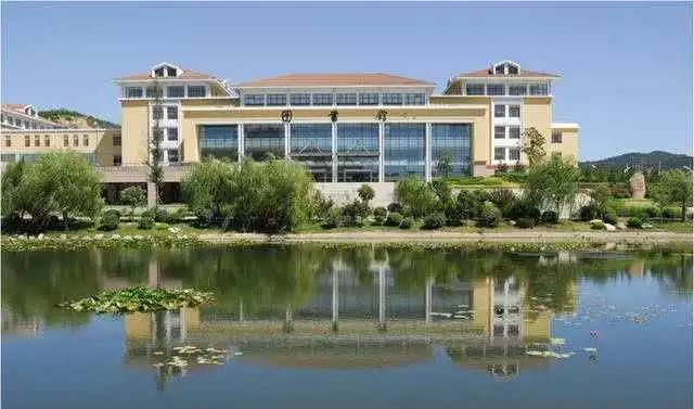 广州二本大学，探索学术与文化的交汇点