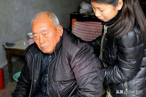 二四六天天彩资料大全网下载{